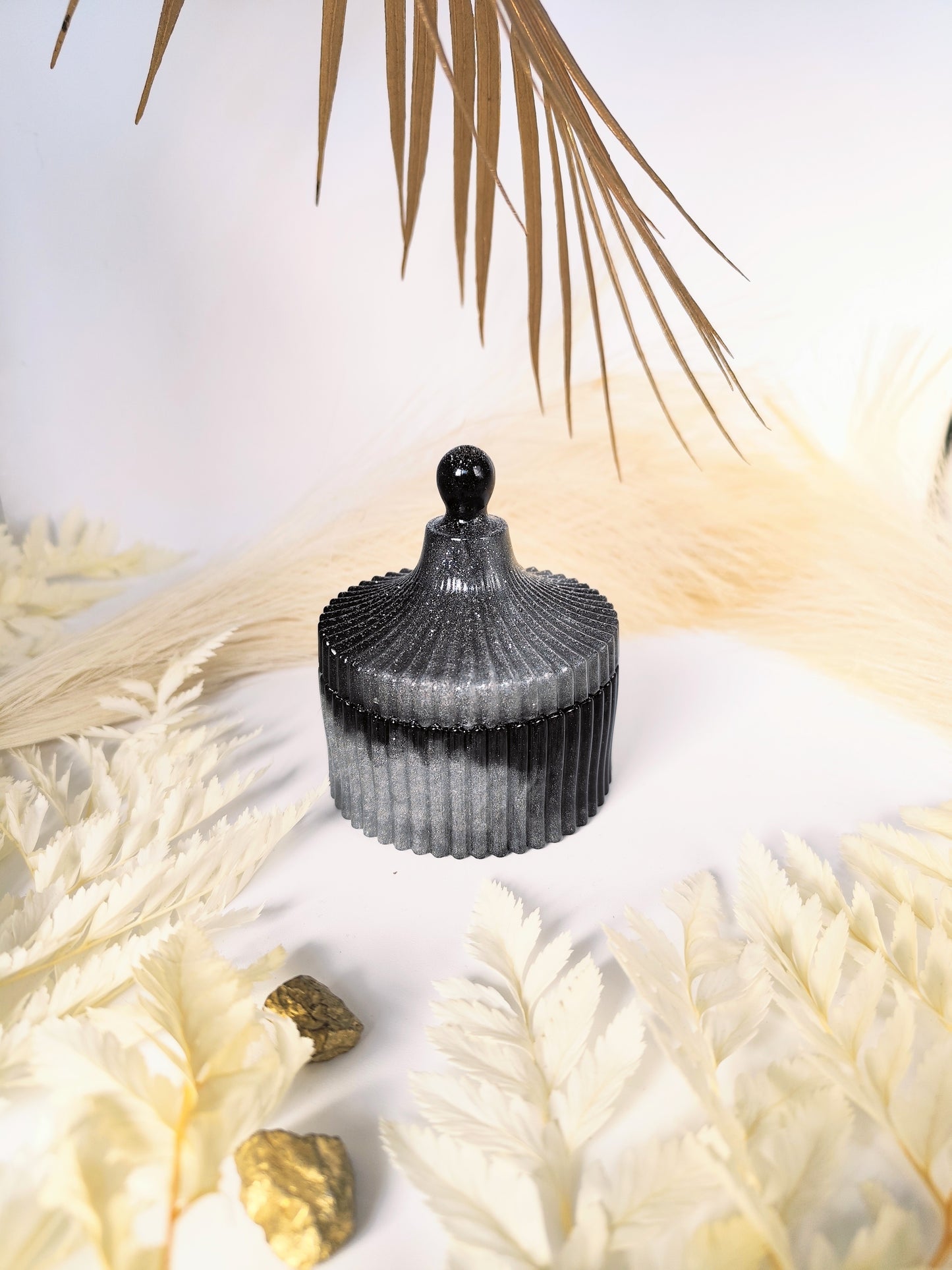 Pot à bijoux en résine époxy