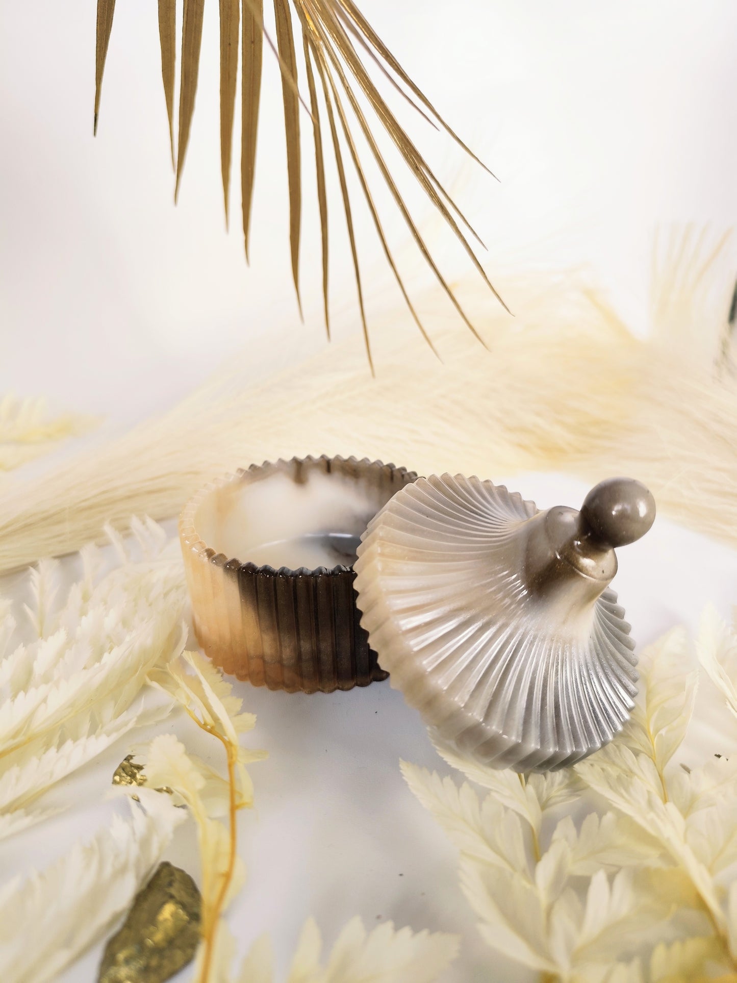 Pot à bijoux en résine époxy