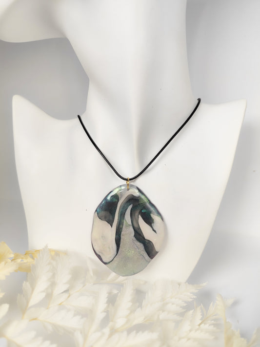 Collier Ovale Marbré Emeraude