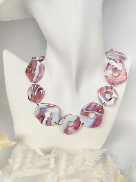 Collier Rose Sauvage